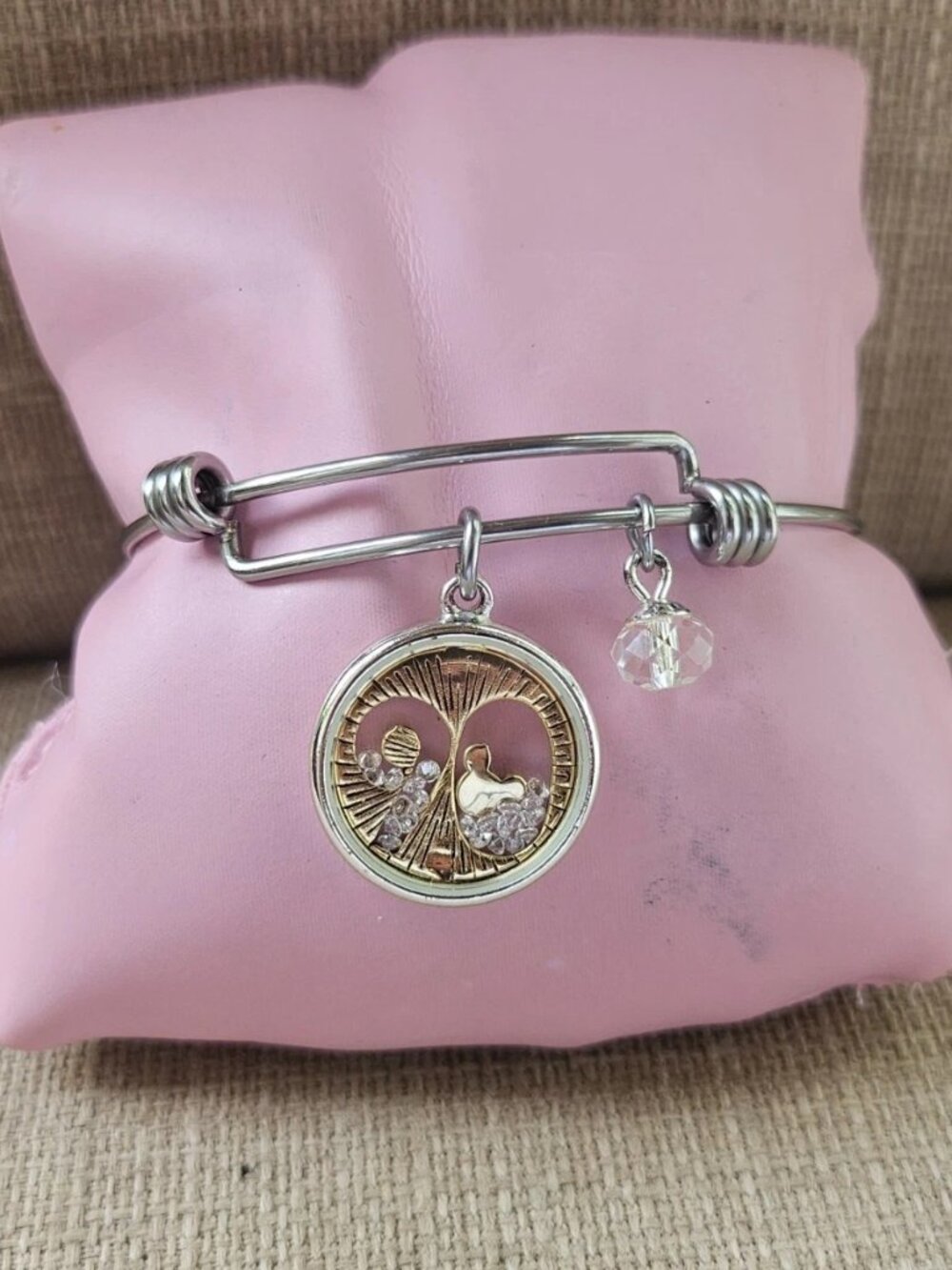 Disney Bracelet Special Edition 90 Minnie Mouse Gold Tone Charm Wrist Band